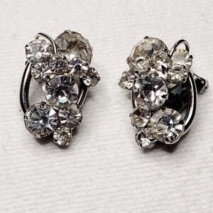 Elegant Silver Crystal Earrings